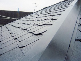 屋根塗装が完了しました。